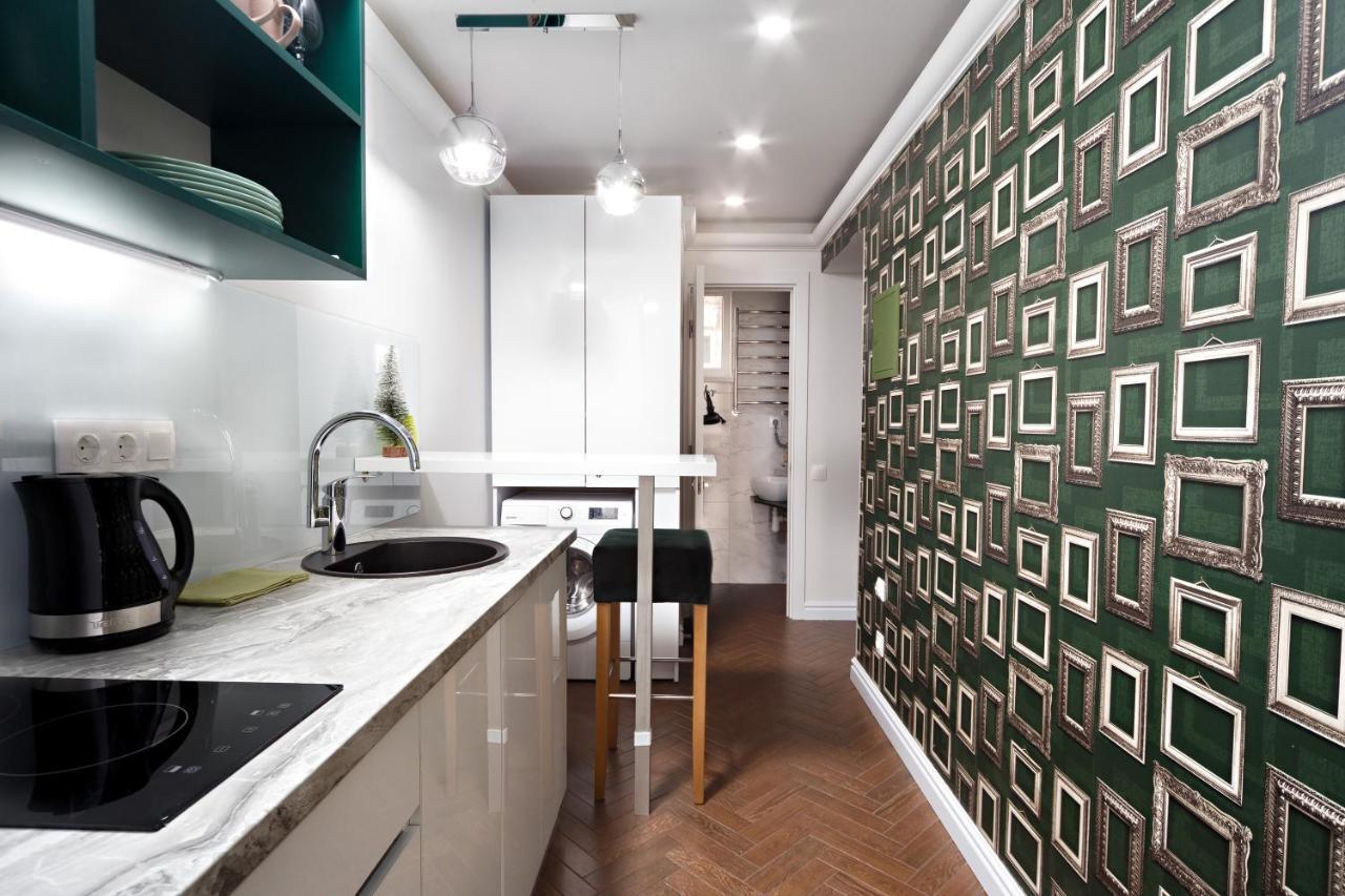 Green Apartment Liov Exterior foto
