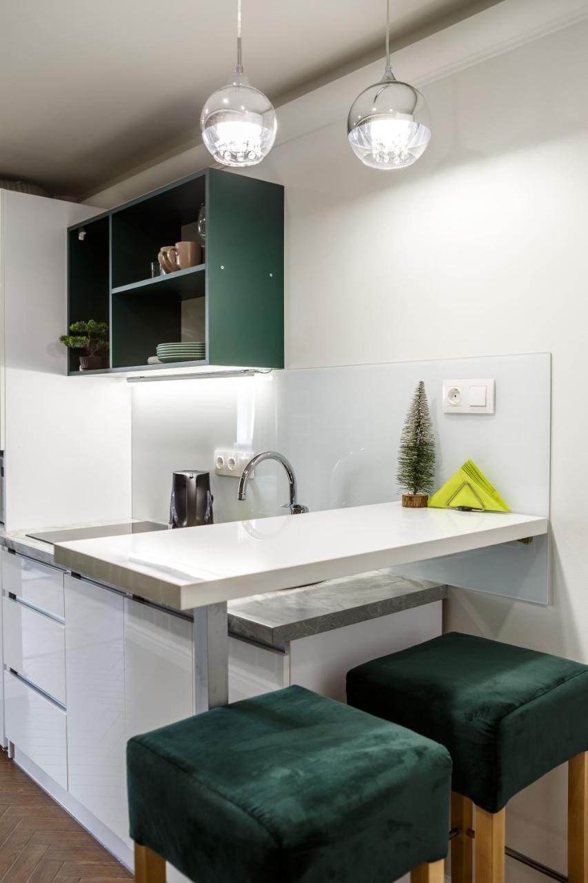Green Apartment Liov Exterior foto